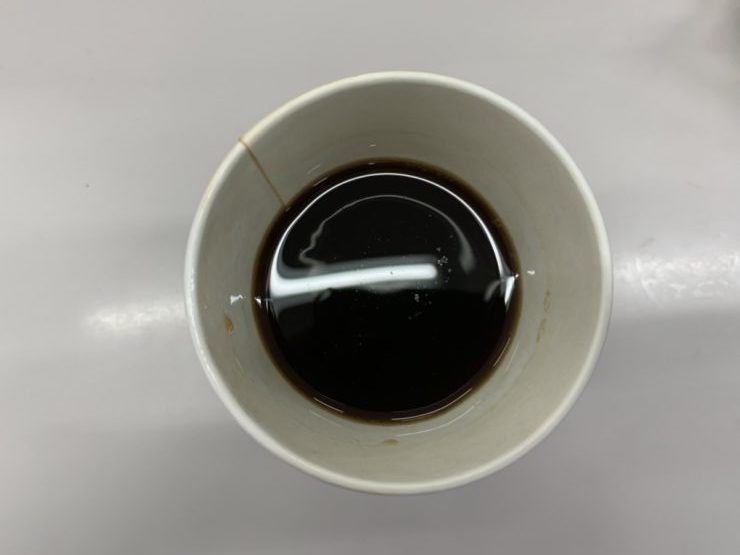 コーヒーにMTCオイルを混ぜて飲む